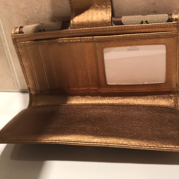 Coach Wallet - Picture 3 of 4